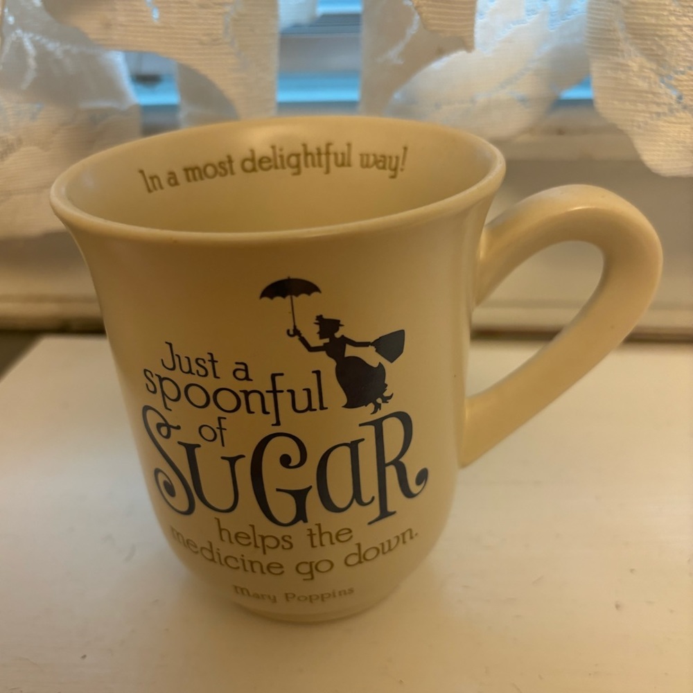 Retro Mary Poppins Disney Hallmark Mug